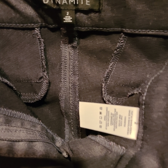 Dynamite bundle and shoe - Picture 5 of 7